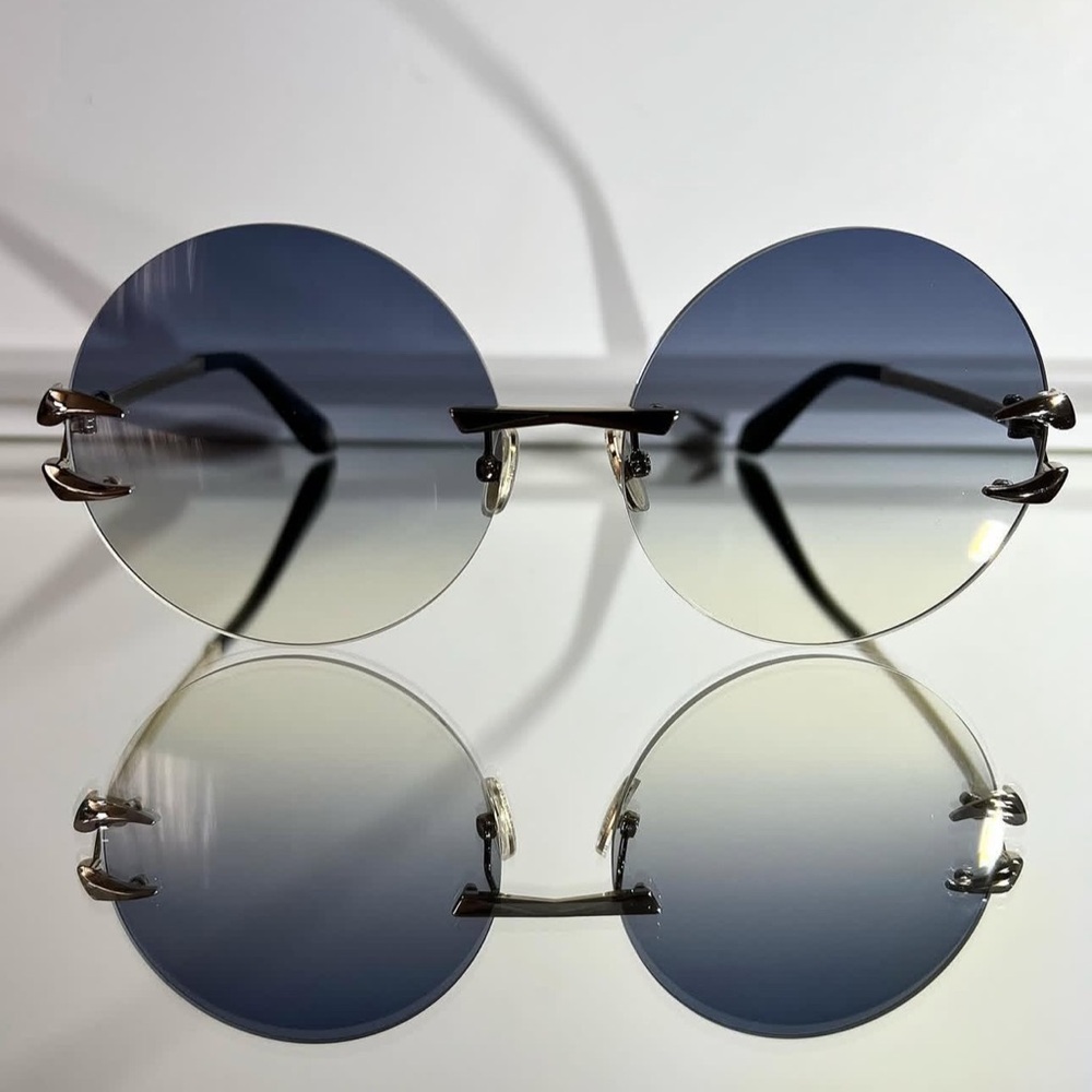 Excluded Roberto Cavalli Sunglasses, New 315 - Picture 3 of 5